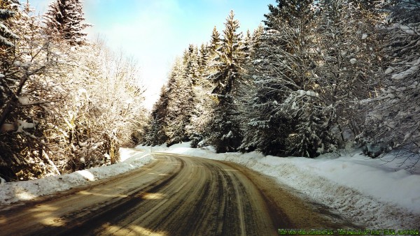 Drive on icy road